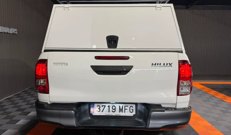 
TOYOTA HILUX DOBLE CABINA 2.4 D-4D GX 150 CV 6VEL 4WD full									