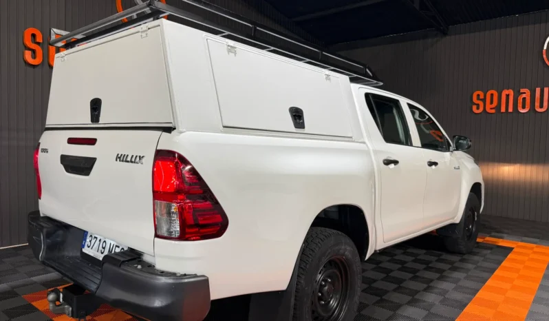 
TOYOTA HILUX DOBLE CABINA 2.4 D-4D GX 150 CV 6VEL 4WD full									