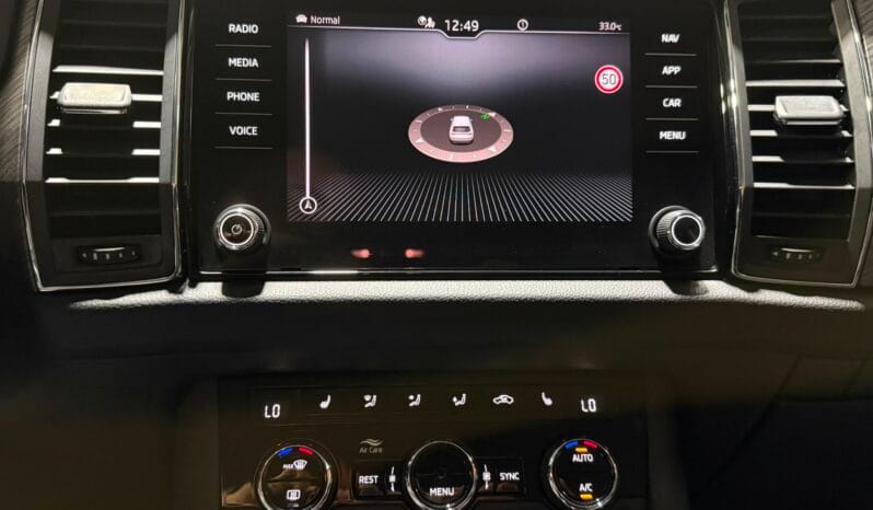 
SKODA KODIAQ STYLE 2.0 TDI 200 CV DSG 4X4 full									