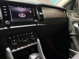 
SKODA KODIAQ STYLE 2.0 TDI 200 CV DSG 4X4 full									