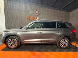 
SKODA KODIAQ STYLE 2.0 TDI 200 CV DSG 4X4 full									
