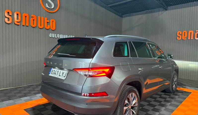 
SKODA KODIAQ STYLE 2.0 TDI 200 CV DSG 4X4 full									