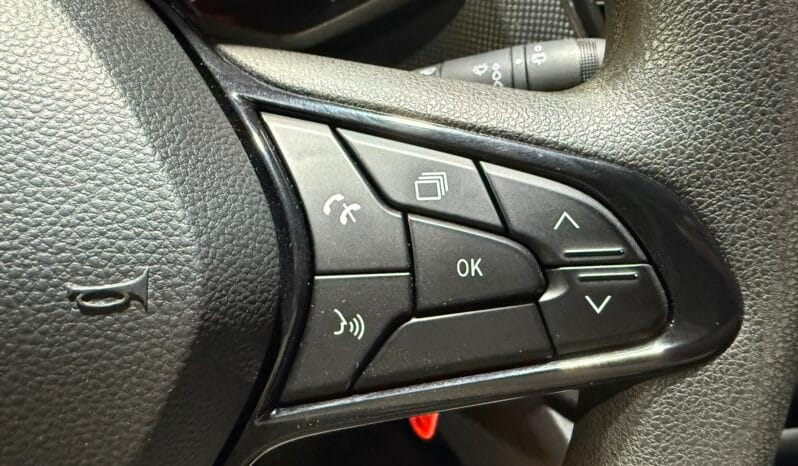 
RENAULT TRAFIC MIXTA 2.0 DCI 150CV 6 VEL 6 PLAZAS full									