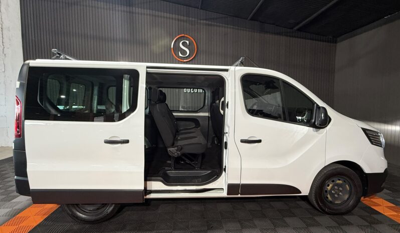 
RENAULT TRAFIC MIXTA 2.0 DCI 150CV 6 VEL 6 PLAZAS full									