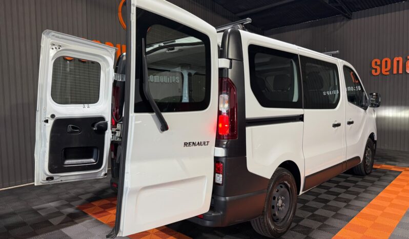 
RENAULT TRAFIC MIXTA 2.0 DCI 150CV 6 VEL 6 PLAZAS full									