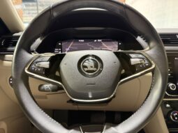 
SKODA SUPERB COMBI STYLE 2.0 TDI 150CV DSG full									