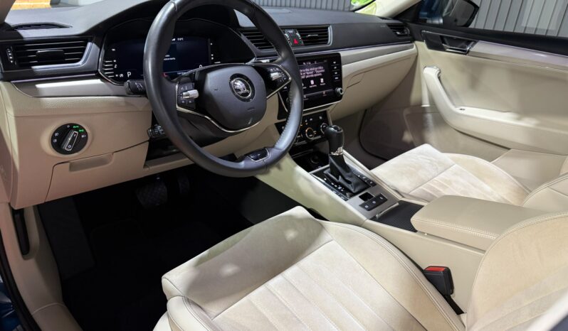 
SKODA SUPERB COMBI STYLE 2.0 TDI 150CV DSG full									