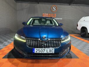 SKODA SUPERB COMBI STYLE 2.0 TDI 150CV DSG