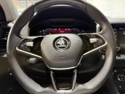 
SKODA KAROQ STYLE 2.0 TDI 150CV 6 VEL full									