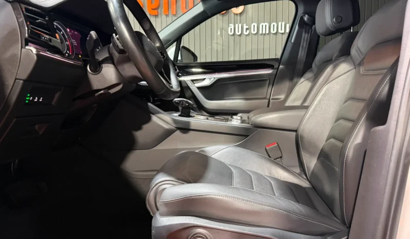 
VOLKSWAGEN TOUAREG R-LINE 3.0 V6 TDI 286CV TIPTRONIC 4M full									