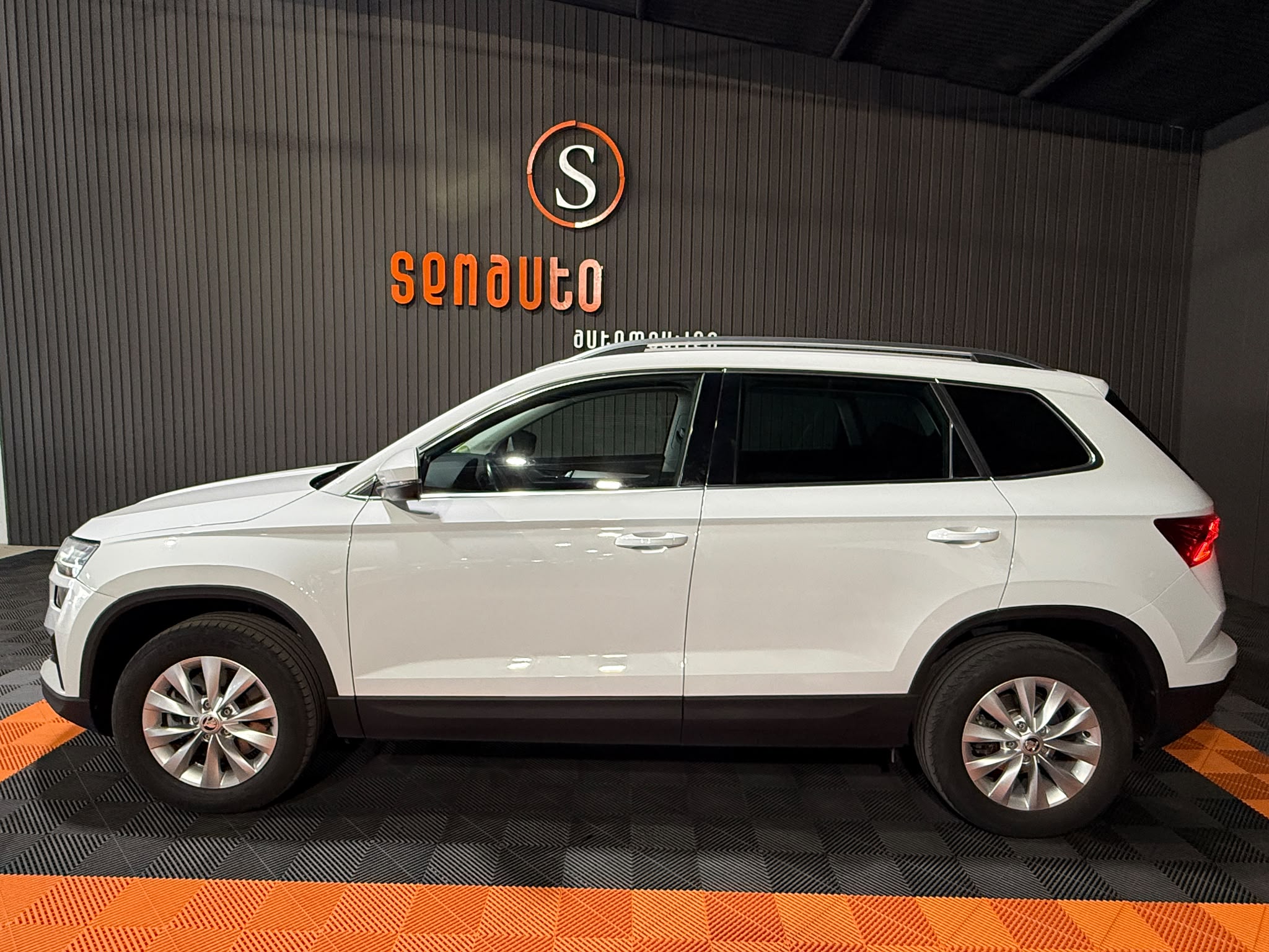 SKODA KAROQ AMBITION 2.0 TDI 150 CV DSG 4X4