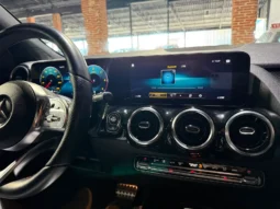 
MERCEDES GLA 200d AMG 150CV AUT. full									