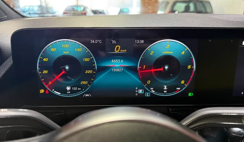 
MERCEDES GLA 200d AMG 150CV AUT. full									