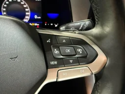
VOLKSWAGEN T-ROC LIFE 2.0 TDI 150CV DSG full									