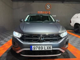 
VOLKSWAGEN T-ROC LIFE 2.0 TDI 150CV DSG full									