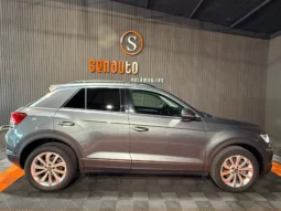 
VOLKSWAGEN T-ROC LIFE 2.0 TDI 150CV DSG full									