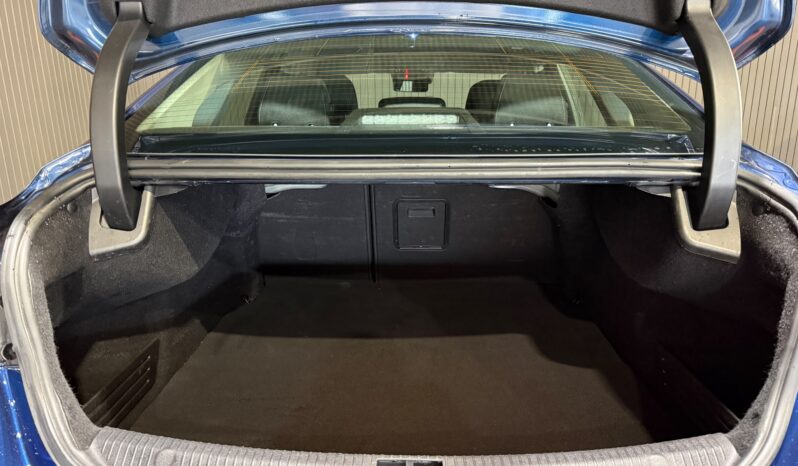 
RENAULT TALISMAN BUSINESS BLUE 1.5 DCI 120CV 4P 6 VEL full									