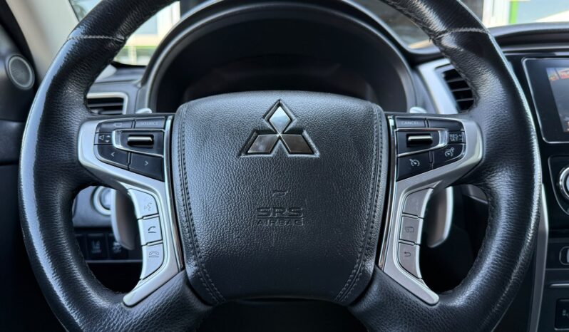 
MITSUBISHI L200 KAITEKI 2.2 DI-D 150CV AUT. 4X4 full									