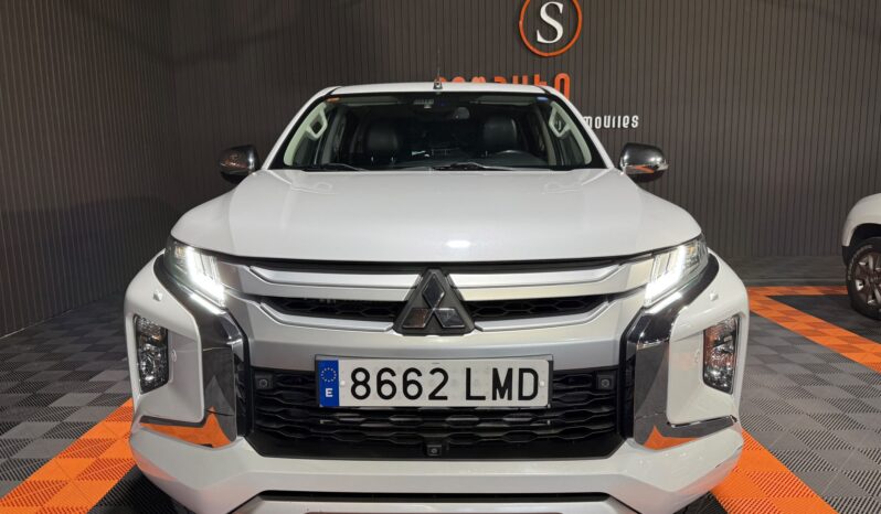 
MITSUBISHI L200 KAITEKI 2.2 DI-D 150CV AUT. 4X4 full									