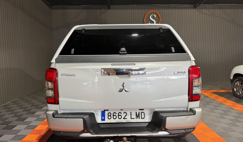 
MITSUBISHI L200 KAITEKI 2.2 DI-D 150CV AUT. 4X4 full									