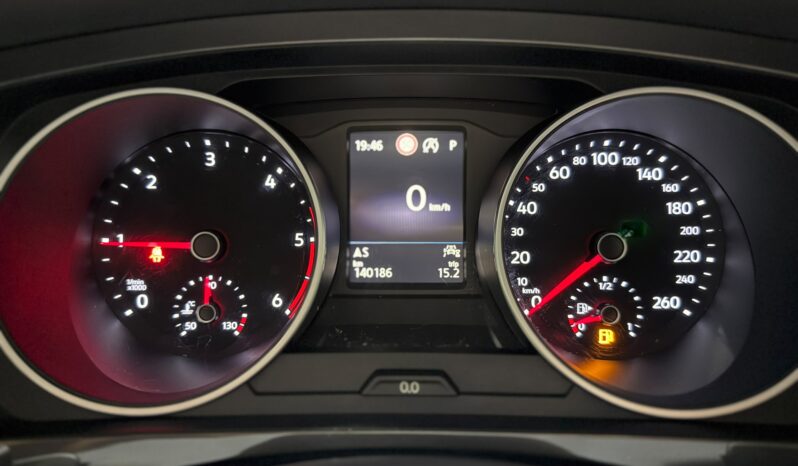 
VOLKSWAGEN TIGUAN LIFE 2.0 TDI 150CV DSG full									