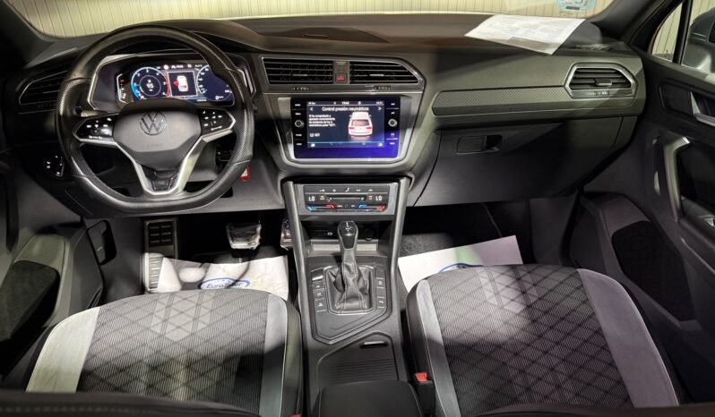
VOLKSWAGEN TIGUAN R-LINE 2.0 TDI 150CV DSG full									