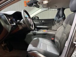 VOLVO V60 CROSS COUNTRY B4 (D) 197CV AUT AWD full