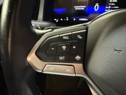 
VOLKSWAGEN T-ROC ADVANCE 2.0 TDI 150CV DSG full									