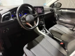 
VOLKSWAGEN T-ROC ADVANCE 2.0 TDI 150CV DSG full									