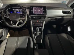
VOLKSWAGEN T-ROC ADVANCE 2.0 TDI 150CV DSG full									