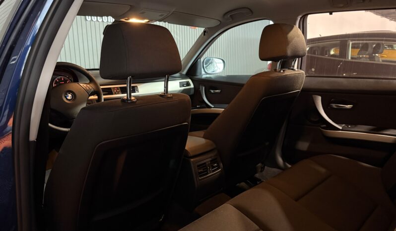
BMW 318D TOURING 143CV 6 VEL full									