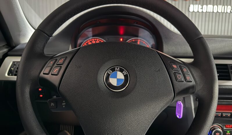 
BMW 318D TOURING 143CV 6 VEL full									