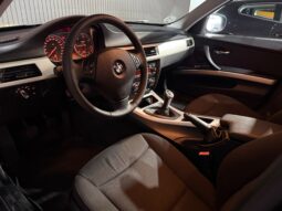 
BMW 318D TOURING 143CV 6 VEL full									