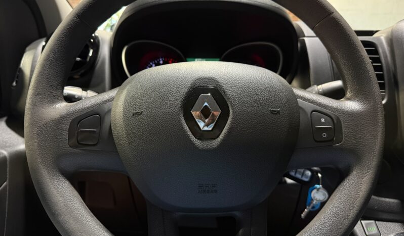 
RENAULT TRAFIC FURGON L1 H1 2.0 DCI 120CV 6 VEL full									