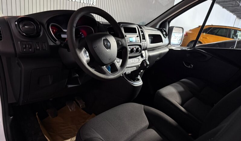
RENAULT TRAFIC FURGON L1 H1 2.0 DCI 120CV 6 VEL full									