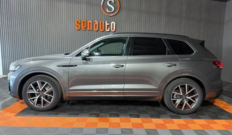 
								VOLKSWAGEN TOUAREG R-LINE 3.0 TDI 231CV TIPTRONIC 4MOTION full									